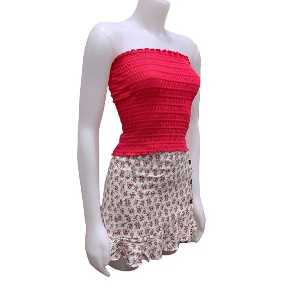 White Floral Ruffle Mini Skirt with Red Flowers High Waist Hollister Small - Picture 6 of 11